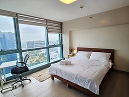 One Uptown Residence