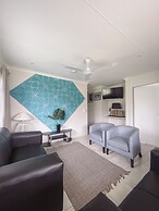 207 Main Ave