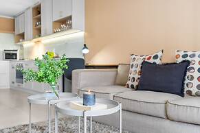 Mayfair Luxury 212