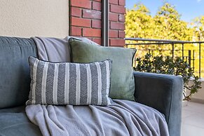 Mayfair Luxury 212