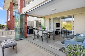 Mayfair Luxury 212