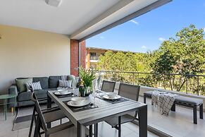 Mayfair Luxury 212