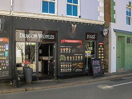 21 Passage Street