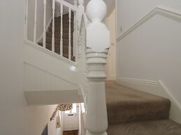 21 Passage Street