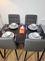 Stunning 2-bed Apartment in Manchester Built 2023