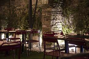Passpartout Boutique Palace