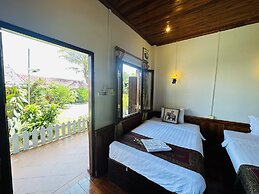 Kingkham Riverside Hotel