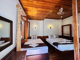 Kingkham Riverside Hotel