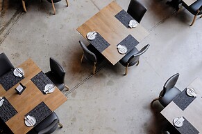 Cargo88 Hotel
