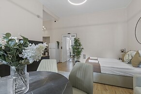 Stylish Apartments near AKH