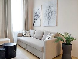 Stylish Apartments near AKH