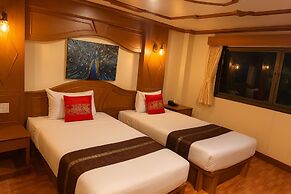 Tiger Complex Hotel