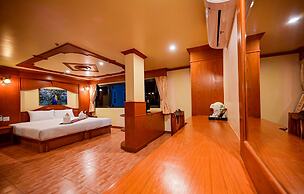 Tiger Complex Hotel