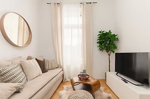 Designer Apartments - Near Reumannplatz