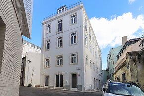 Alfama Deluxe by Homing