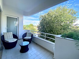 Vilamoura Fresh With Pool by Homing