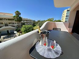 Vilamoura Twins 2 With Pool by Homing