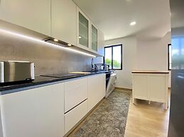 Vilamoura Twins 2 With Pool by Homing