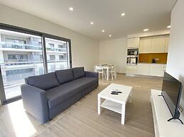 Quarteira Modern by Homing