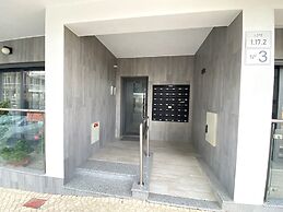 Quarteira Modern by Homing