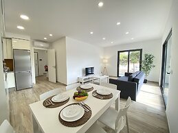 Quarteira Modern by Homing