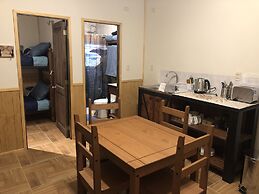 Magellanicus Rustic Suites
