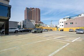 F-one Hotel