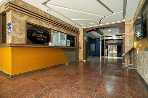 F-one Hotel