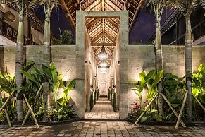 Nusantara Loft Ndao by Alfred in Bali