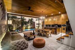 Nusantara Loft Ndao by Alfred in Bali