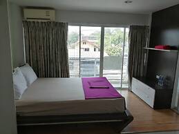 BKK TEAK