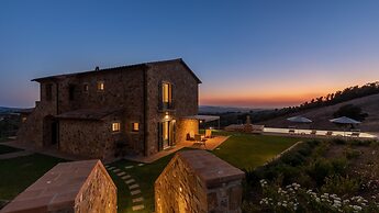Casale Grottini 8 Emma Villas