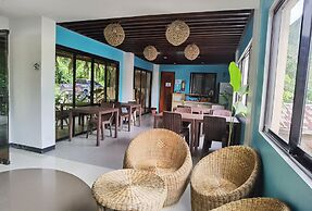 Amos Pili Tree Inn powered by Cocotel