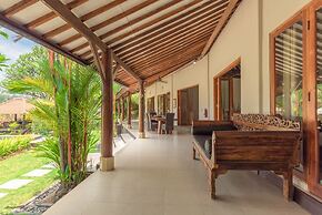 Villa Lotus Kayuputih