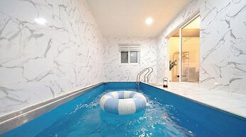 Gapyeong Orion Poolvilla Pension