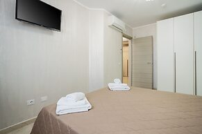 Azzurra Apartments