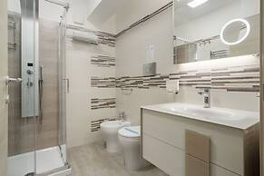 Azzurra Apartments