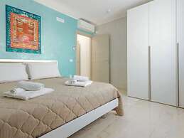 Azzurra Apartments