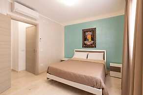 Azzurra Apartments