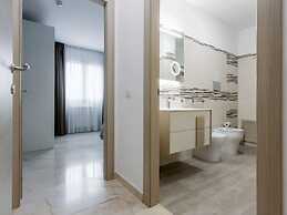Azzurra Apartments
