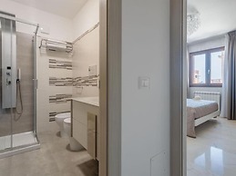 Azzurra Apartments