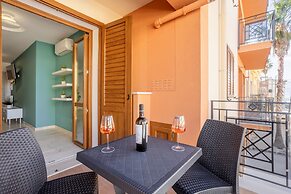 Azzurra Apartments
