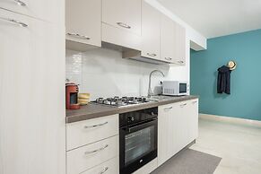 Azzurra Apartments