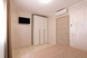 Azzurra Apartments
