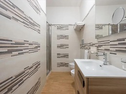 Azzurra Apartments