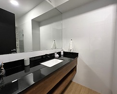 Aparts4Days Executive Apartment San Isidro Business