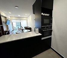 Aparts4Days Executive Apartment San Isidro Business