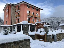 Arvo Residence Sila Lorica