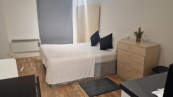 Compact Living Cosy Studio Flat in London
