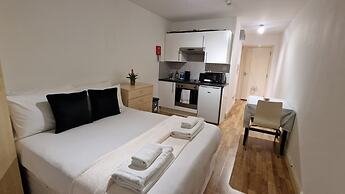 Compact Living Cosy Studio Flat in London